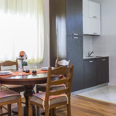 Apartment Amber Koromačno 客房 照片