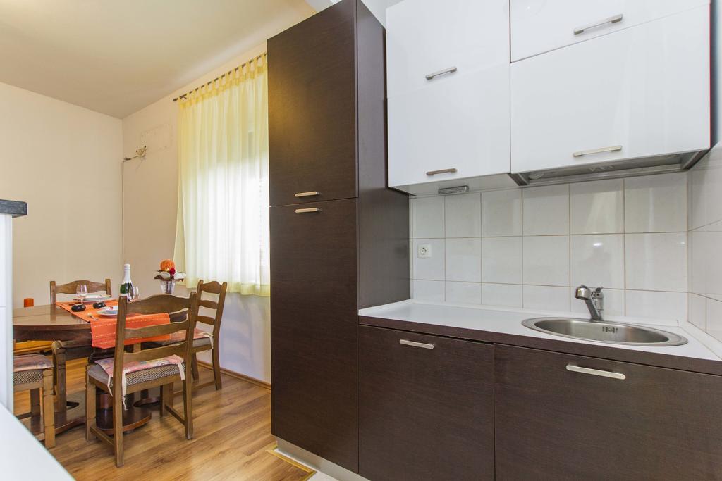 Apartment Amber Koromačno 客房 照片